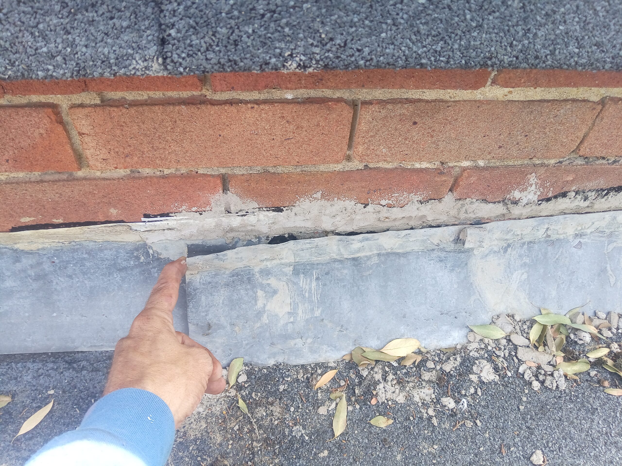 Why You Should Have the Roof Checked Before Buying a Home